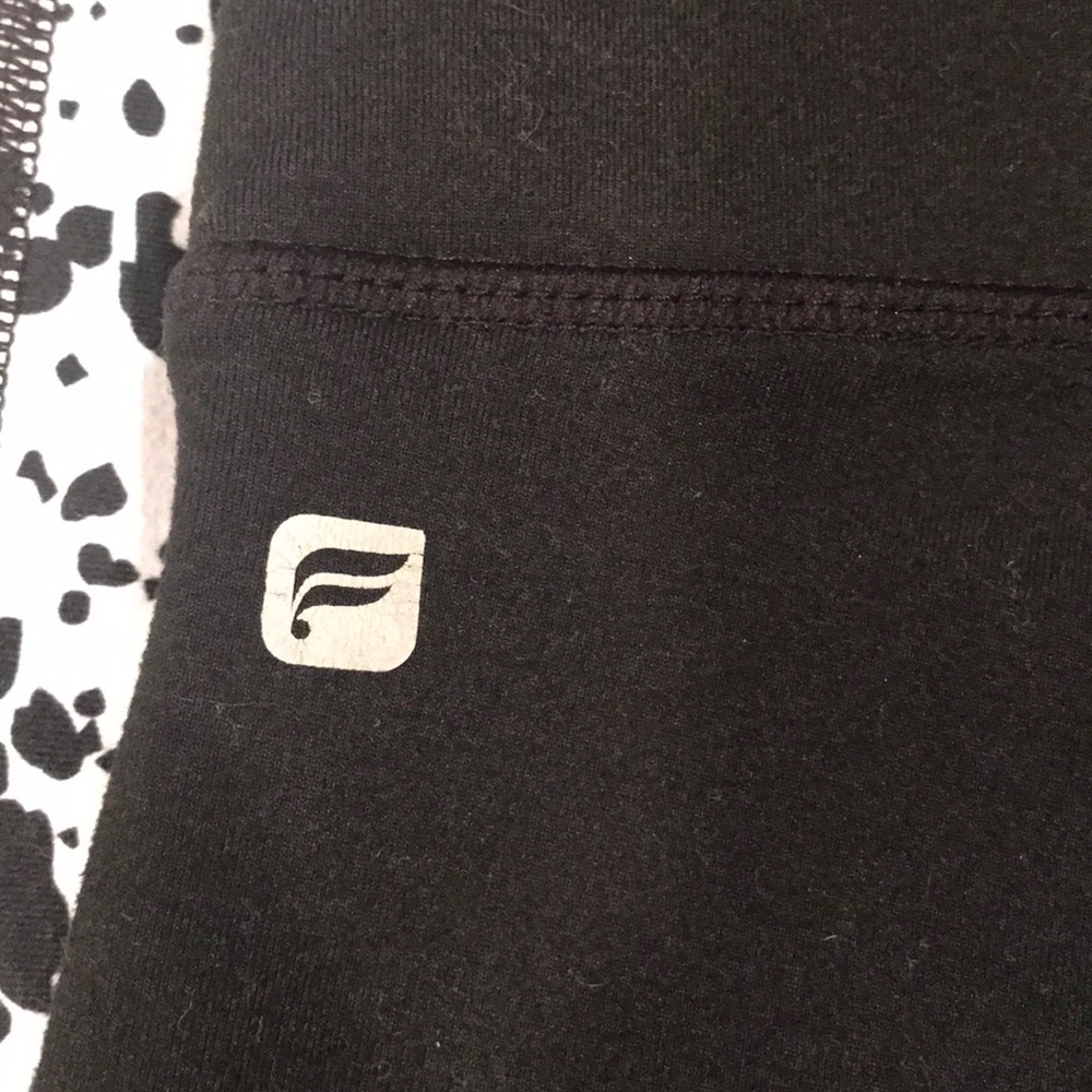 Fabletics leggings - Picture 3 of 3